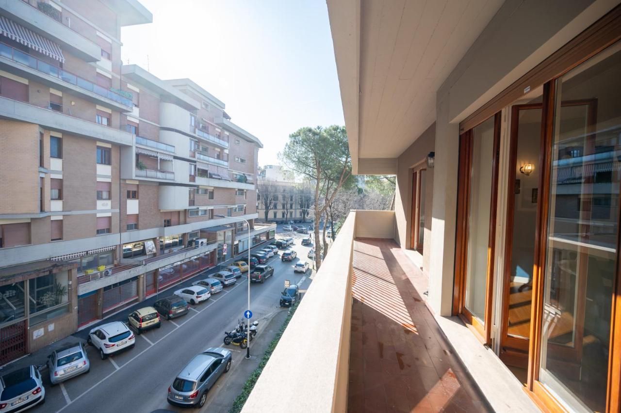 Sunny Park Residence Florence Buitenkant foto